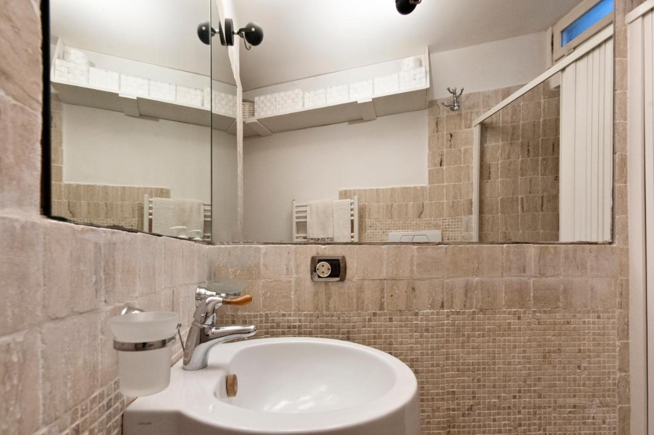 Casa Dell'Arco Old Town - Sit Apartment Lecce Exteriör bild