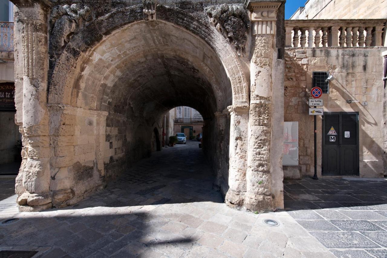 Casa Dell'Arco Old Town - Sit Apartment Lecce Exteriör bild